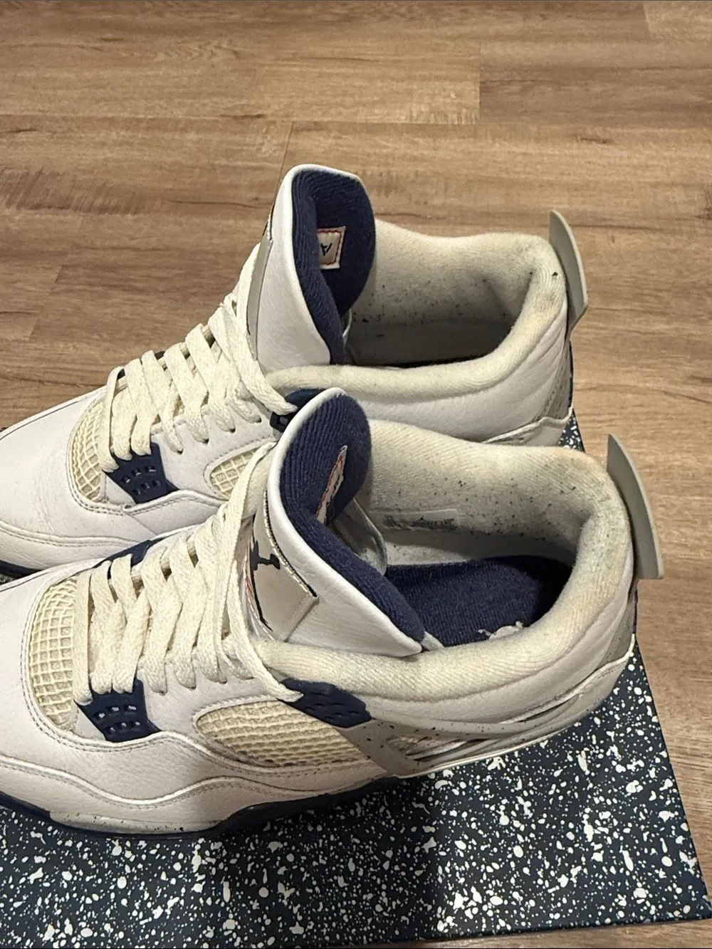 Jordan Men's White & Navy Retro Basketball Sneakers